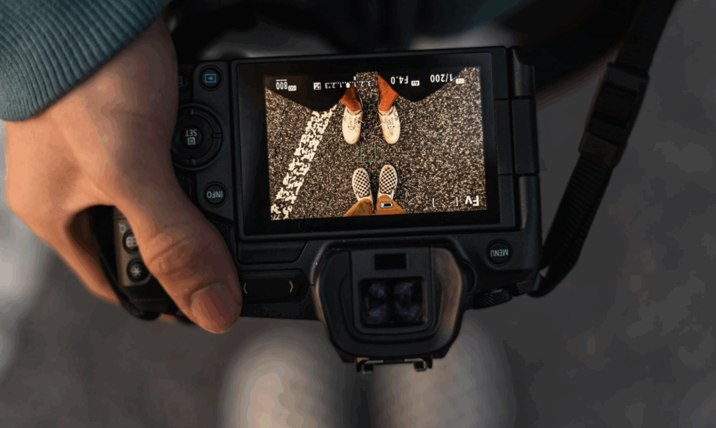 エンタメ業界に向いている人の特徴とは？