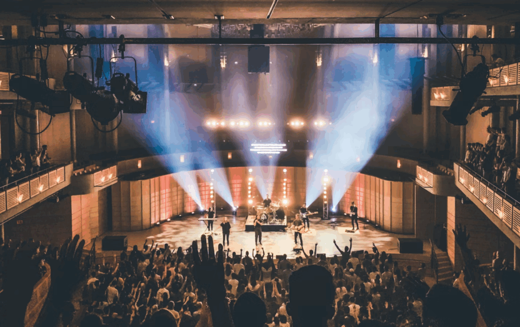 芸能事務所の仕事内容とは？主要職種と働き方をわかりやすく解説